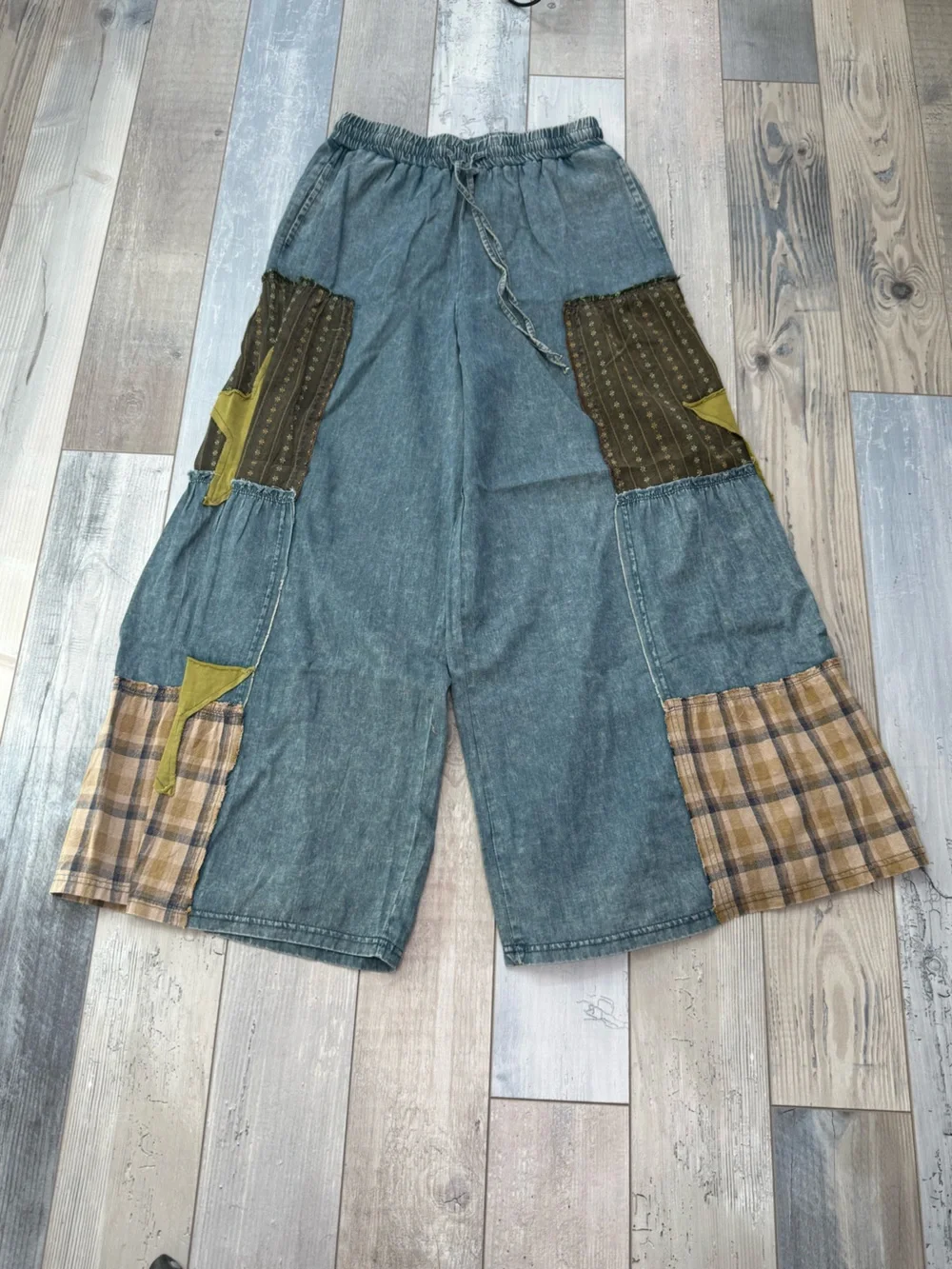 Easel Patchwork Wide Leg Pant Sz Sm - Picture 1 of 5